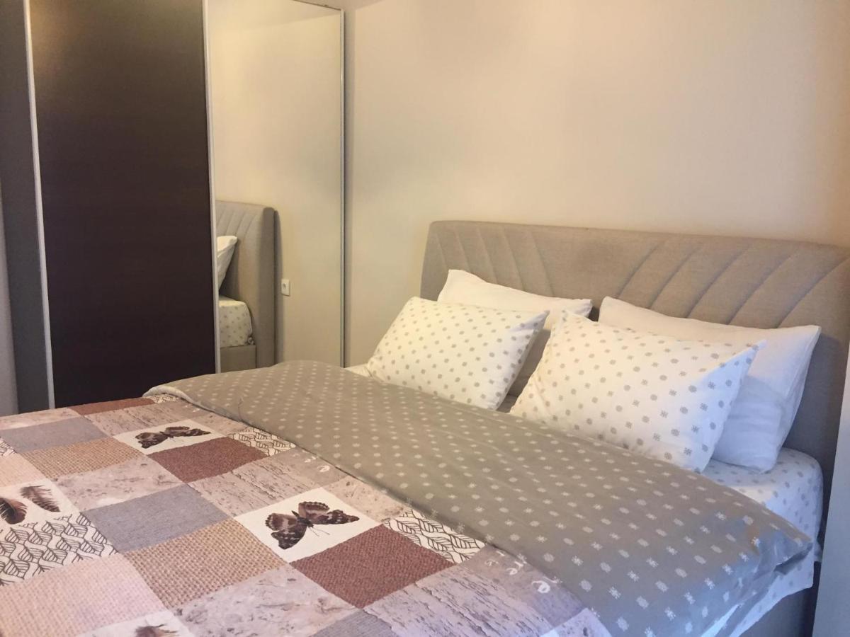 Sol'S M2 White Modern Apartments Tbilisi Eksteriør bilde