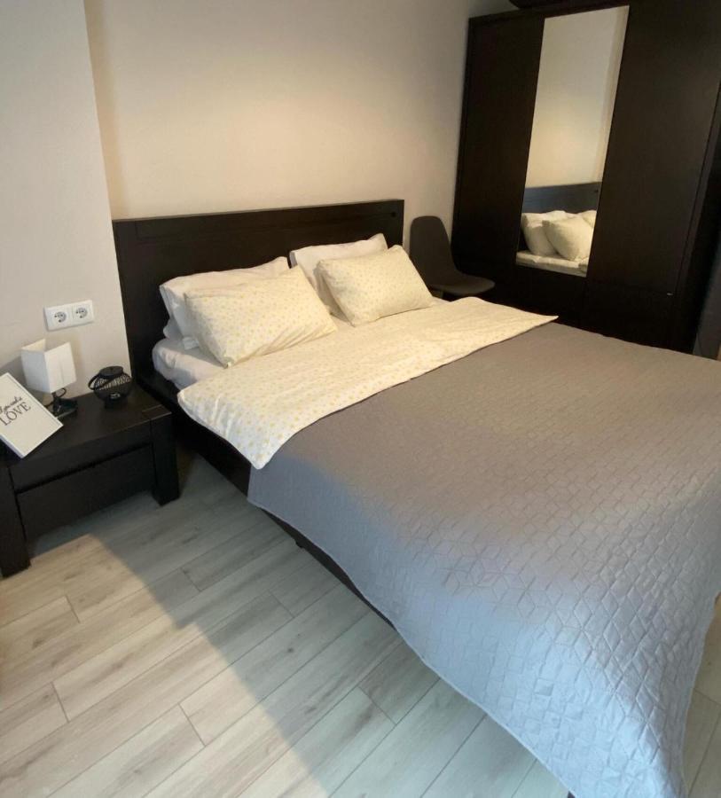 Sol'S M2 White Modern Apartments Tbilisi Eksteriør bilde