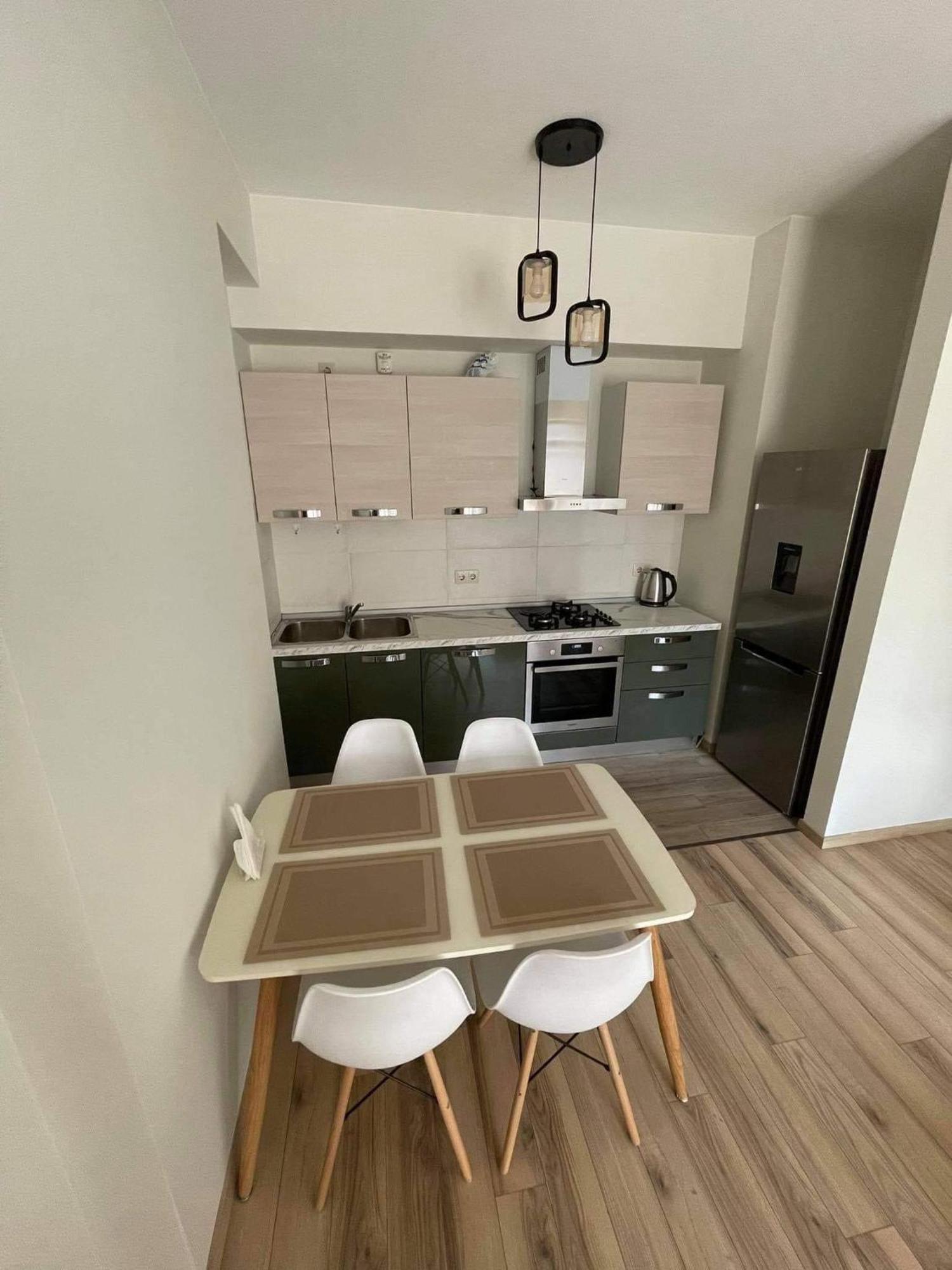 Sol'S M2 White Modern Apartments Tbilisi Eksteriør bilde