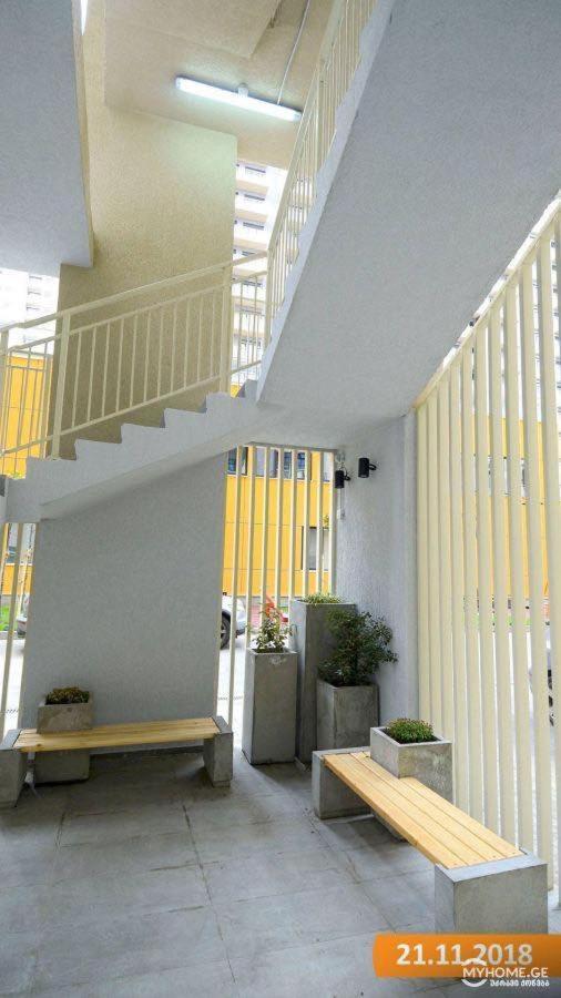 Sol'S M2 White Modern Apartments Tbilisi Eksteriør bilde